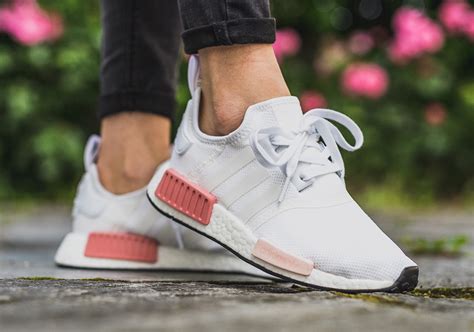 adidas nmd r1 dames zwart|adidas nmd r1 women's.